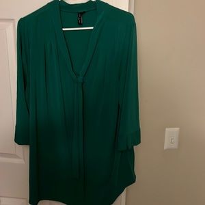 Zero 2 Eight long sleeve top with tie front. Women’s 3X.